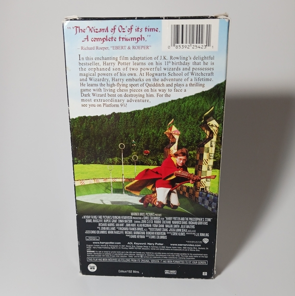 Harry Potter and the Philosopher's Stone VHS - Picture 3 of 7